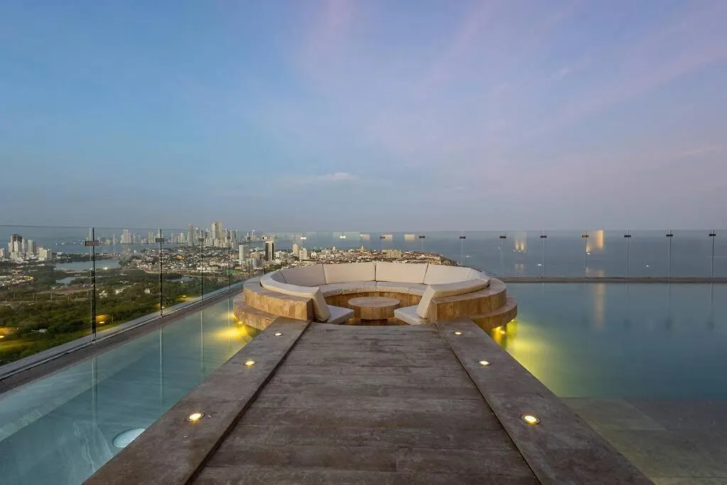 New Vibrant & Memorable Condo In Cartagena, Col Appartement