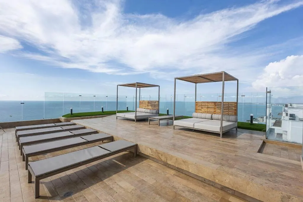 New Vibrant & Memorable Condo In Cartagena, Col Cartagena